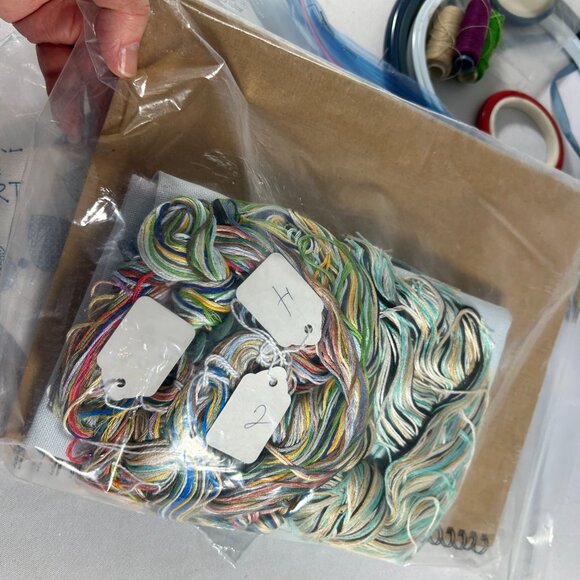 Mixed Needlepoint Craft Lot Kits Hoops Thread READ - Picture 7 of 10